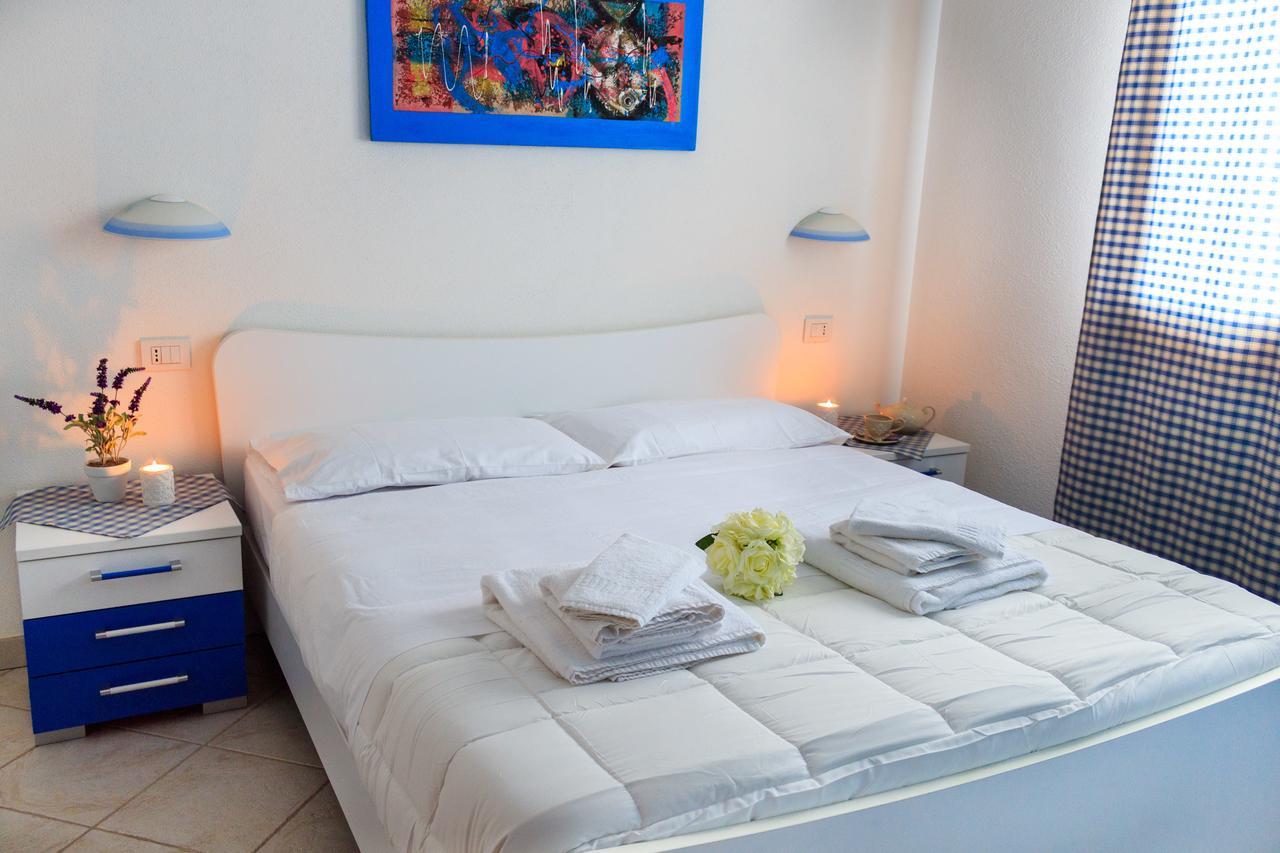Sanpietroburgo 22 Apartman Olbia Kültér fotó