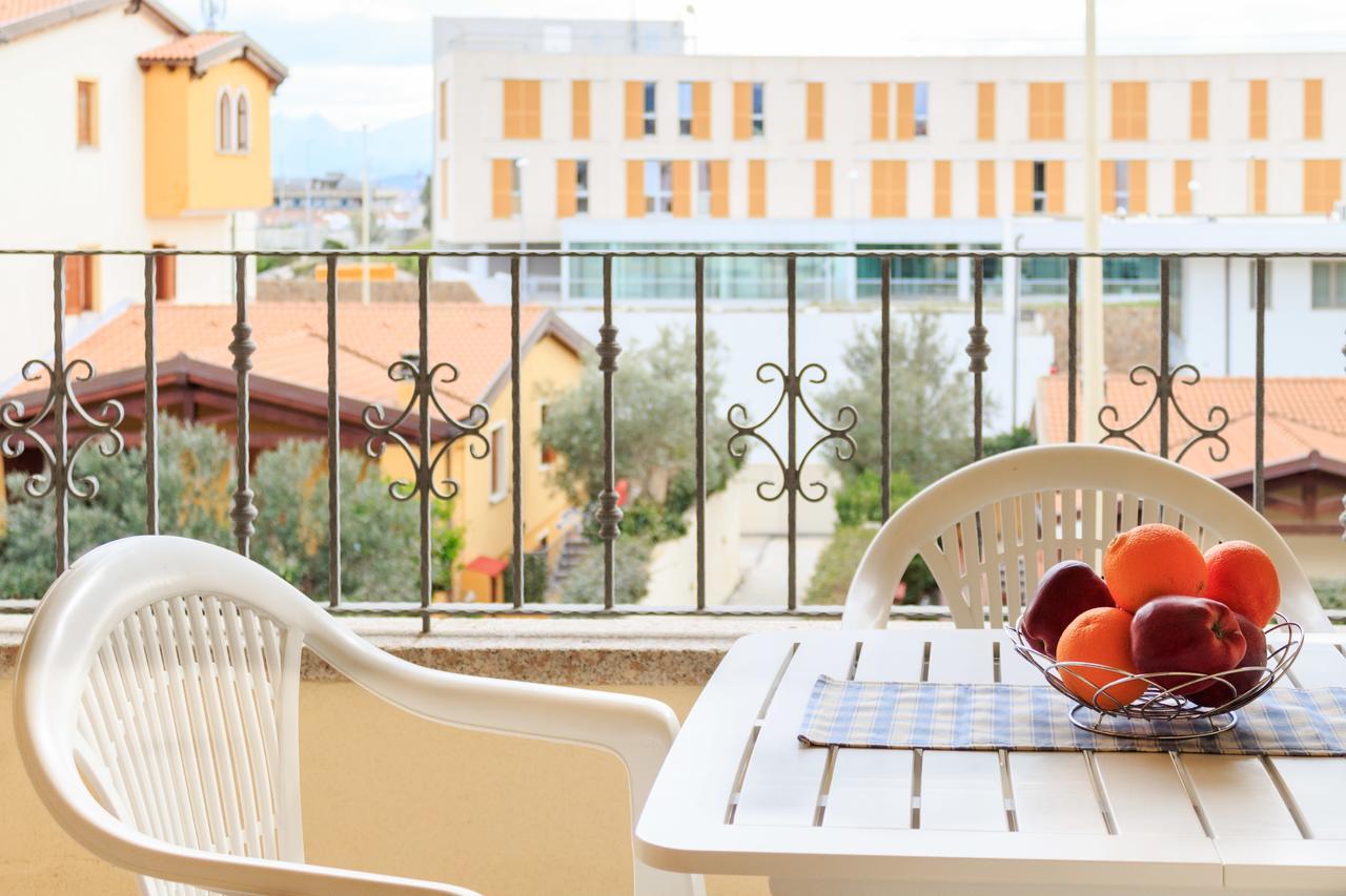 Sanpietroburgo 22 Apartman Olbia Kültér fotó