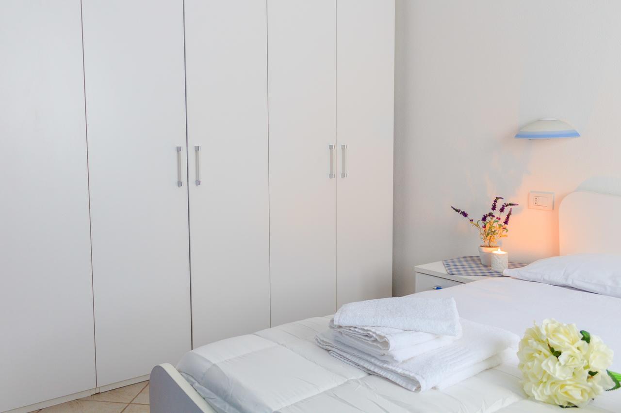 Sanpietroburgo 22 Apartman Olbia Kültér fotó